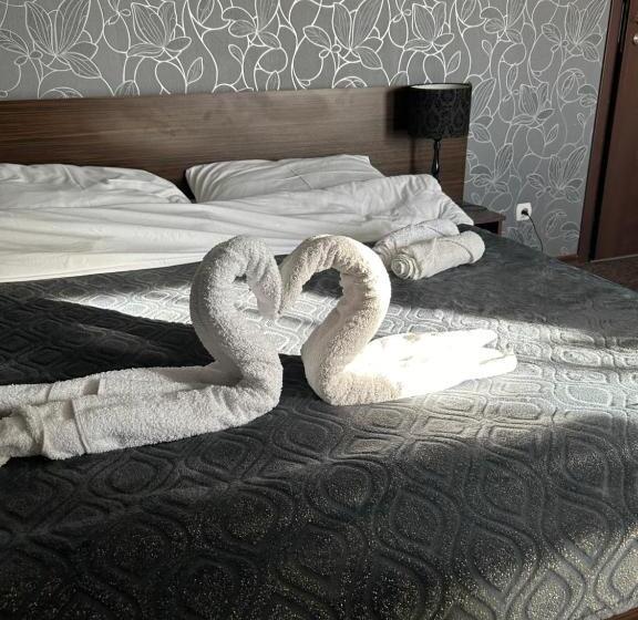 Люкс, Motel Restauracja Ballaton