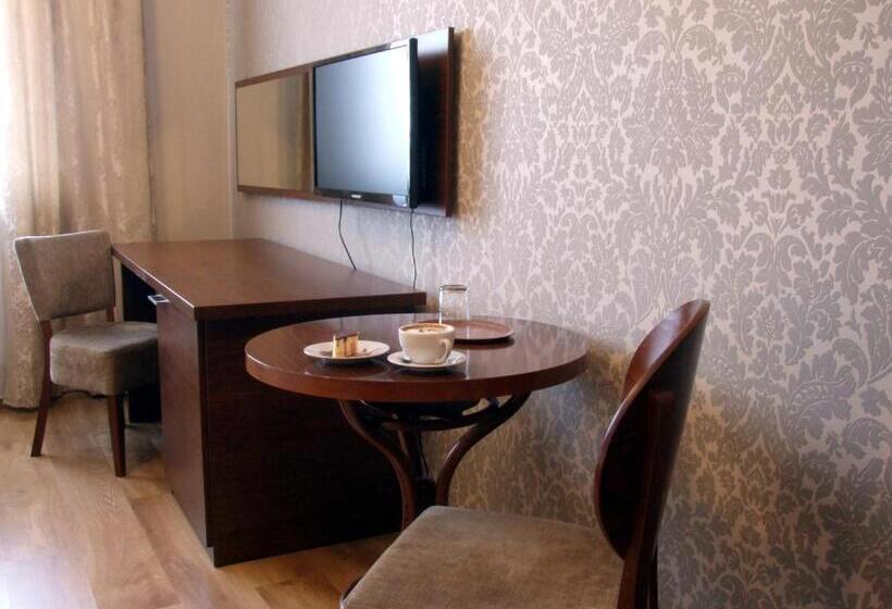 غرفة سوبيريور, Motel Zacisze