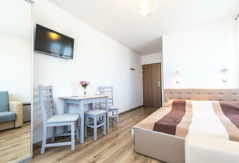 Номер Стандарт, Amelia