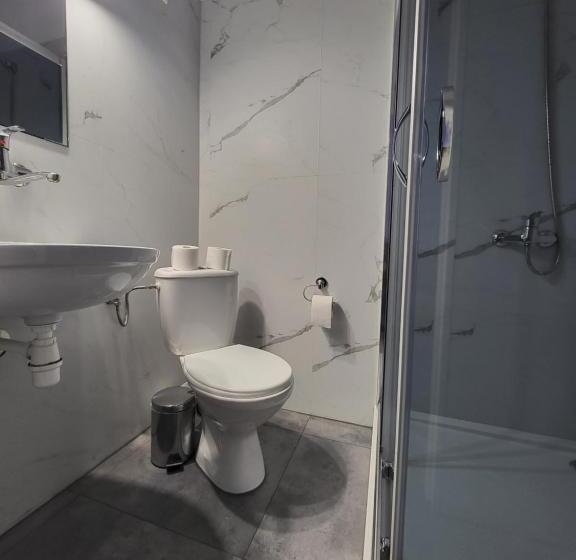 Bas Trippelrum, Marina Niedźwiedzi Róg