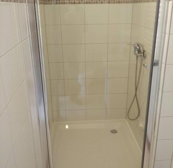 آپارتمان 2 خوابه, Villa Eleven