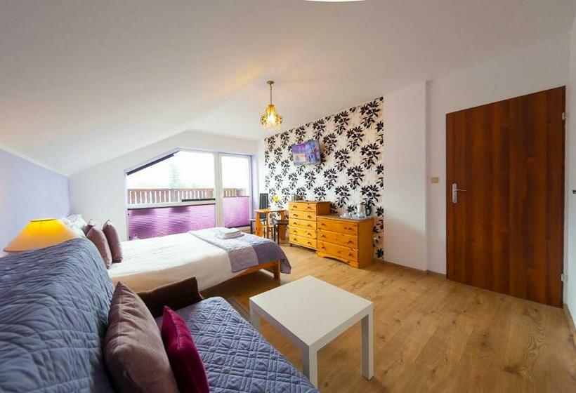 اتاق استاندارد چهارنفره با بالکن, Willa Zacisze