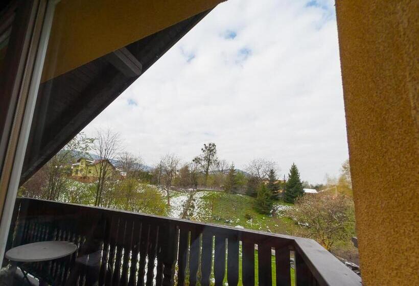 اتاق استاندارد با بالکن, Willa Zacisze