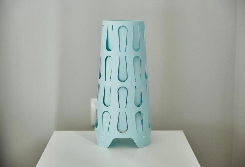 דירת חדר, Playroom Apart