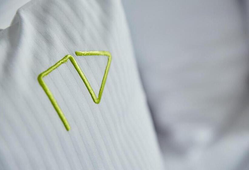 דירת חדר, Playroom Apart