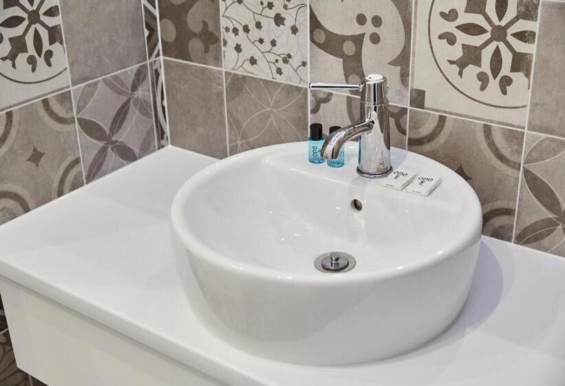 דירת חדר, Playroom Apart