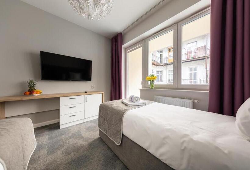 חדר סטנדרט עם מיטת קינג, Playroom Apart