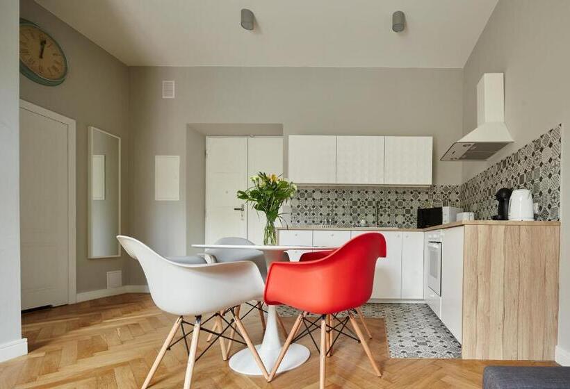 דירה בת חדר שינה 1 עם מרפסת, Playroom Apart