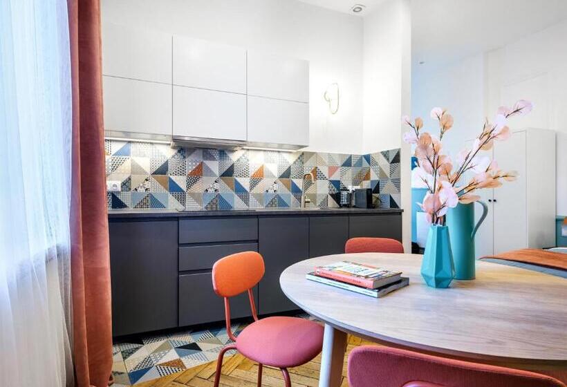 דירה בת חדר שינה 1 עם מרפסת, Playroom Apart