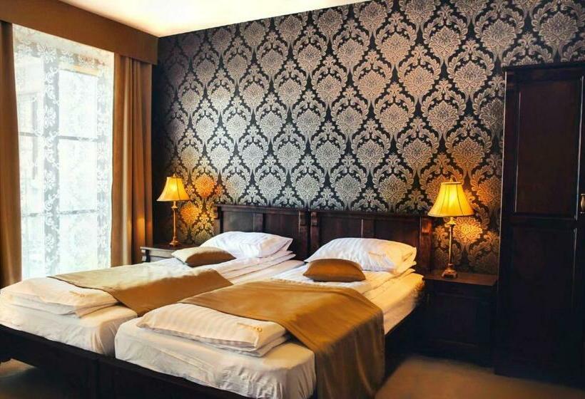 اتاق استاندارد, Residence9