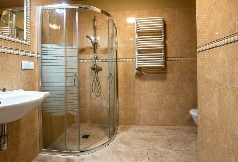 Standard Kolmen Hengen Huone, Rynek 7 Apartamenty