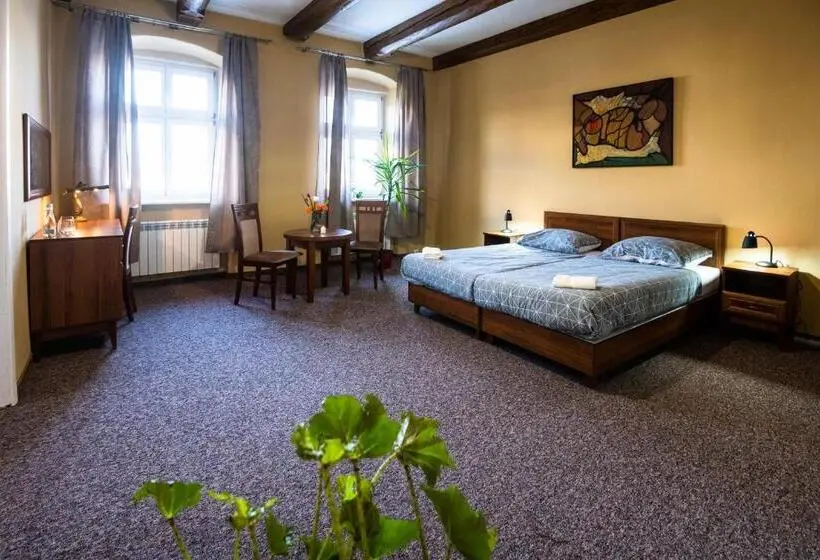 Huoneisto 2 Makuuhuonetta, Rynek 7 Apartamenty