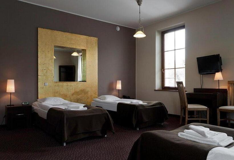 스탠다드 룸, A  Propos Hotel, Restauracja, Club