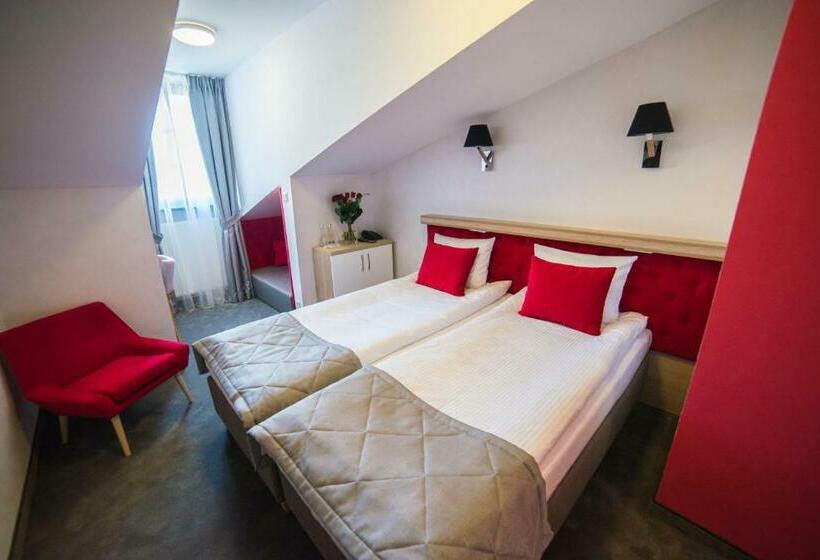 اتاق استاندارد, Arte