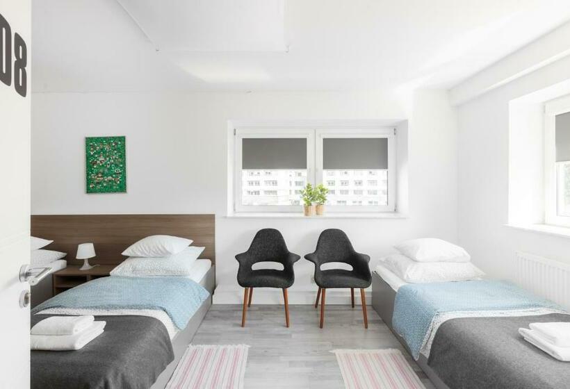 اتاق خانوادگی, B&b Sport Rooms