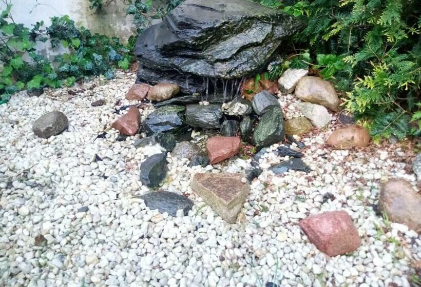 اتاق استاندارد با سرویس بهداشتی مشترک, Noclegi Przy Szpitalu