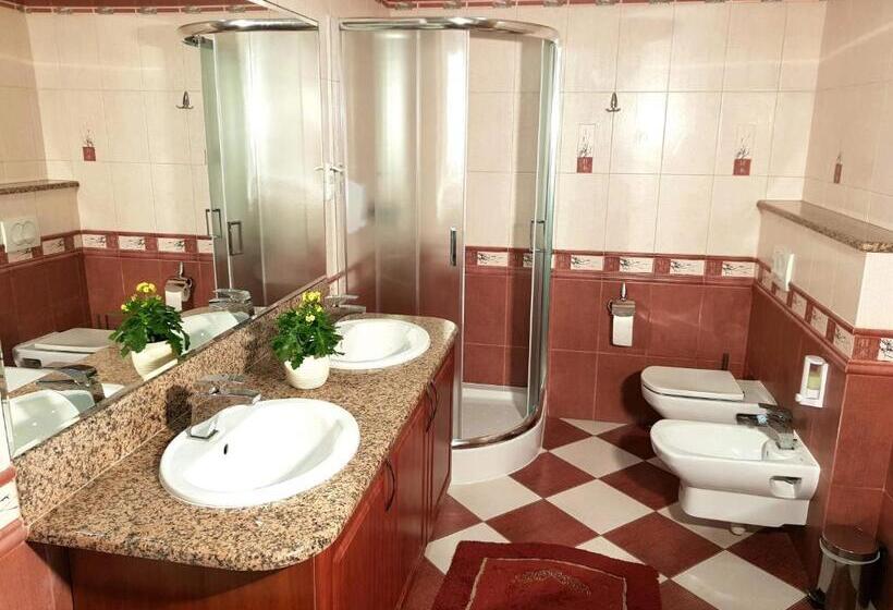 Апартаменты 1 Спальня, Restauracja Hotel Przystan