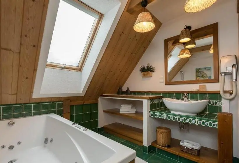 Deluxe-huoneisto 1 Makuuhuone, Bambi Cottage