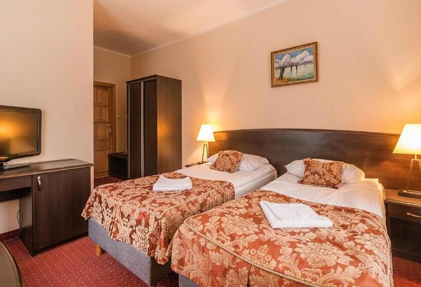 스탠다드 룸, Leśny Dwór