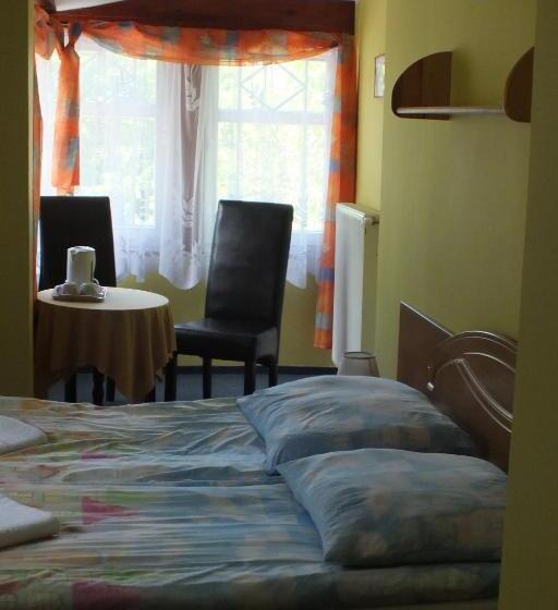 单人基本间, Nasz Domek