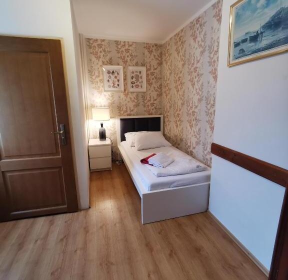 חדר אקונומי יחיד, Paula Wellness & Spa