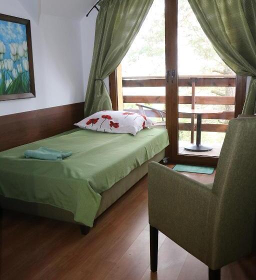 חדר סטנדרט יחיד, Rezydencja Nad Wigrami Standard & Comfort Rooms