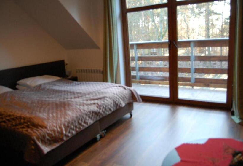 חדר משפחתי, Rezydencja Nad Wigrami Standard & Comfort Rooms