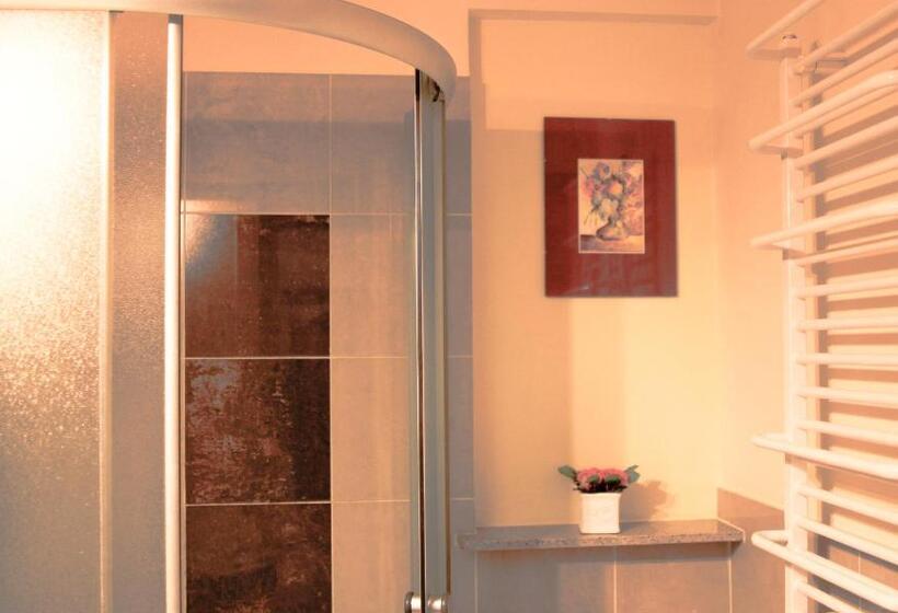 اتاق استاندارد, Willa Kazimiera