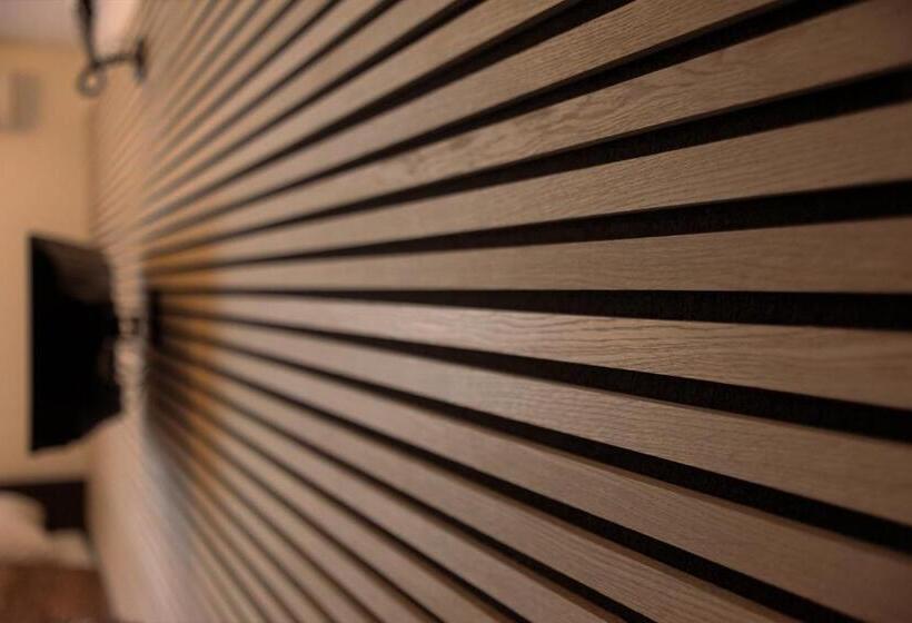 سوئیت کلاسیک, Willa Kazimiera