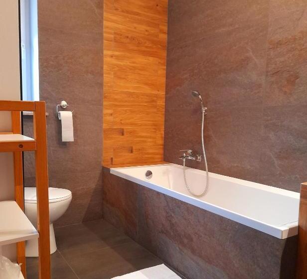 اتاق لوکس, Willa Kazimiera