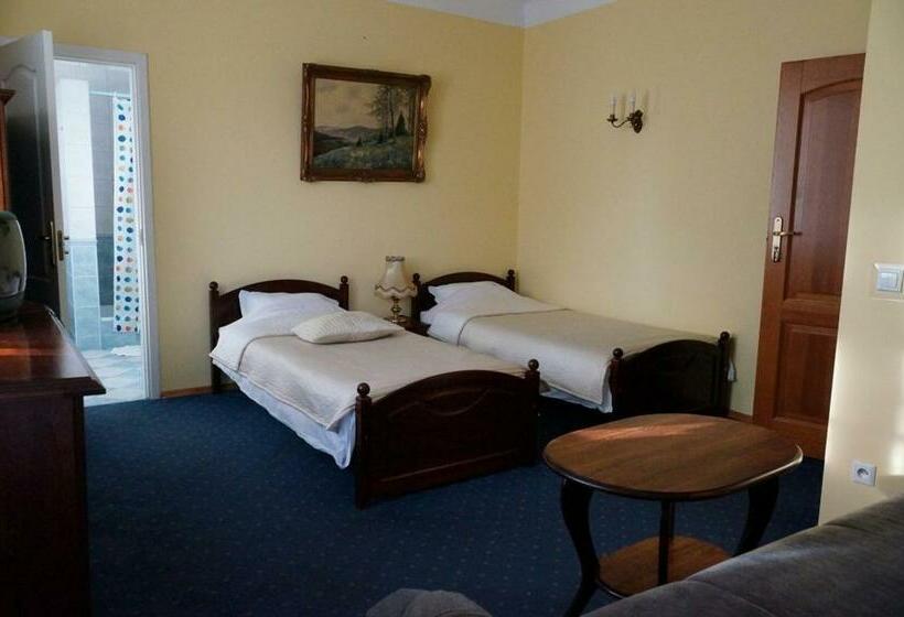 חדר סטנדרט, Willa Marysin