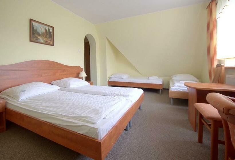 Quarto Estandar, Willa Park