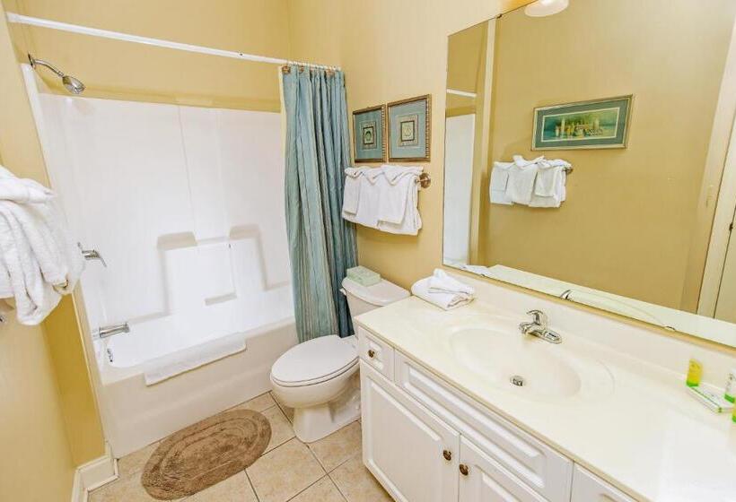 Вилла 2 Спальни, Grande Villas At World Tour Golf Resort