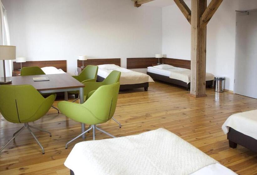 اتاق خانوادگی با سرویس بهداشتی مشترک, Hostel Międzynarodowe Centrum Spotkań Młodzieży