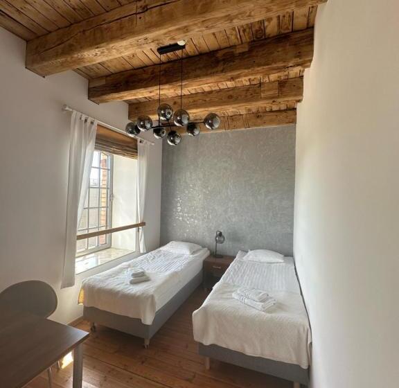 اتاق لوکس سه تخته, Hostel Międzynarodowe Centrum Spotkań Młodzieży