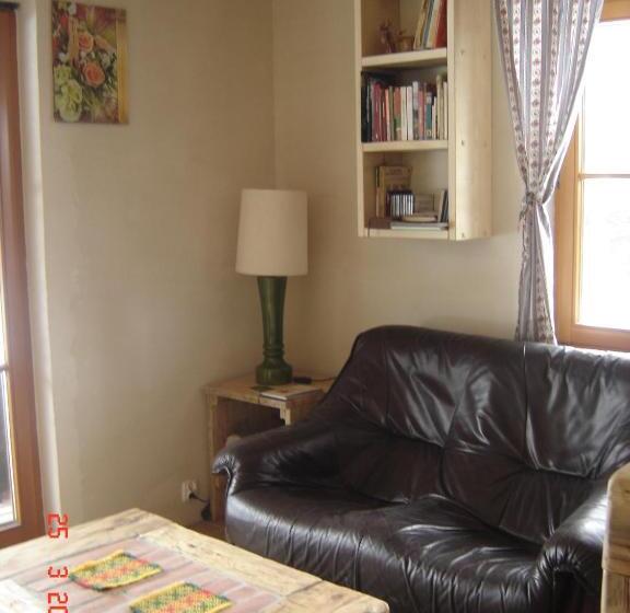 침실 1개 아파트, Amigówka