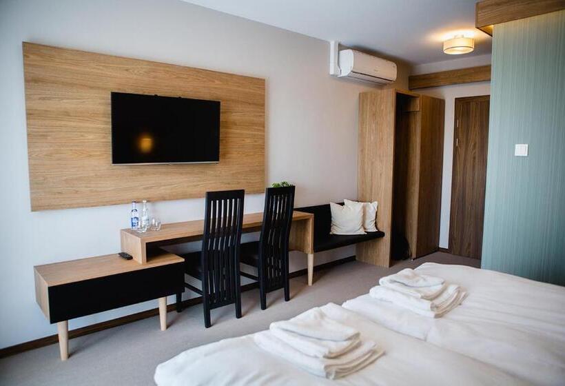 חדר סטנדרט עם מרפסת, Bulwary Biznes