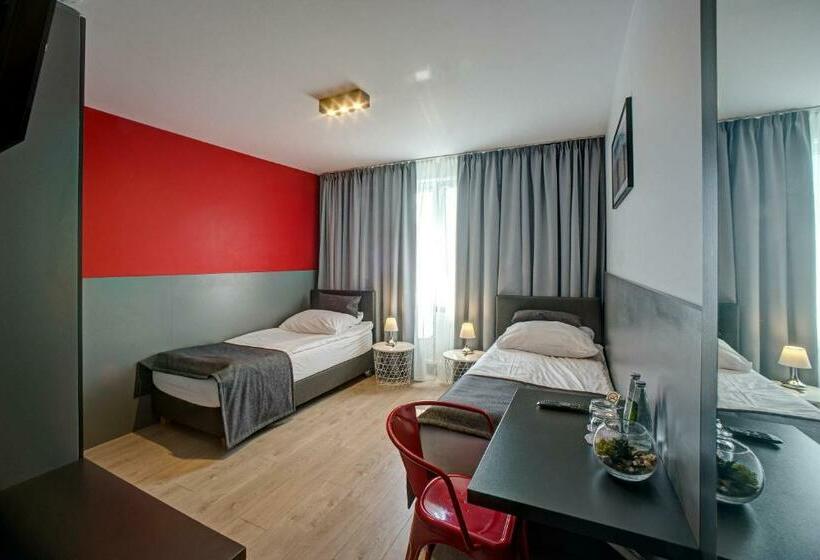 标准间, Wiki Sanok Events & Bowling