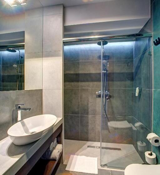 高级大房间, Wiki Sanok Events & Bowling