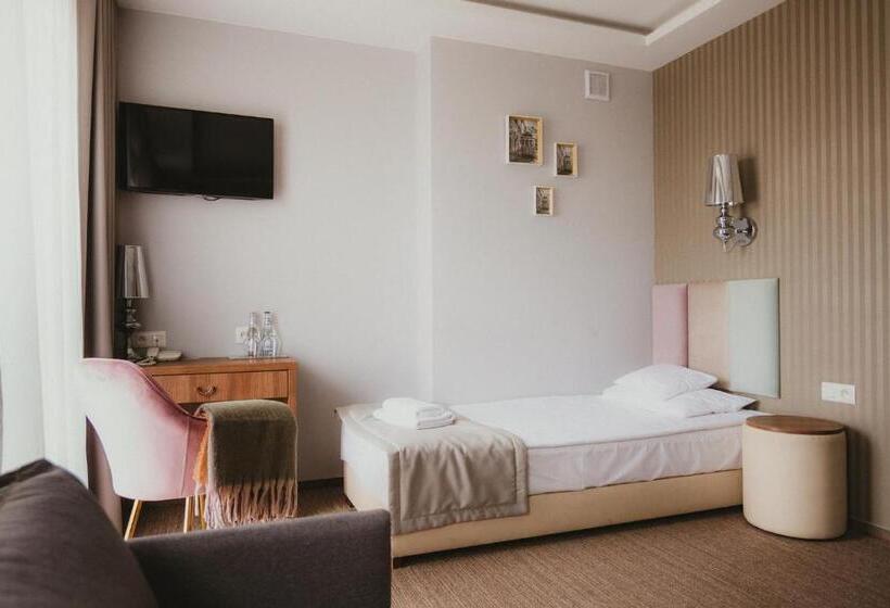 חדר סטנדרט, Wróblewscy