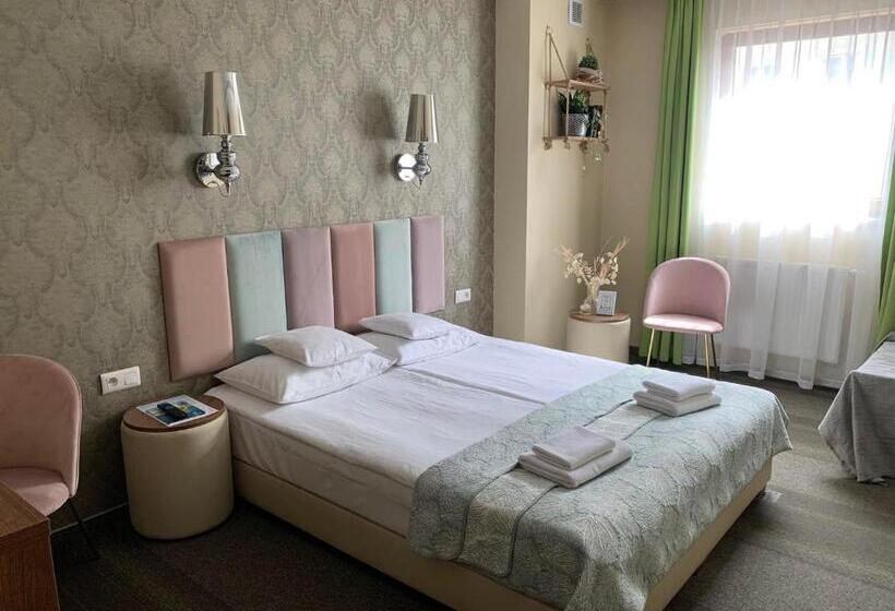 חדר סטנדרט, Wróblewscy