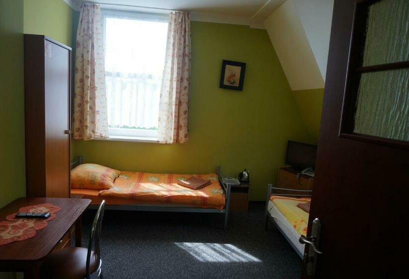 חדר סטנדרט, Miltex