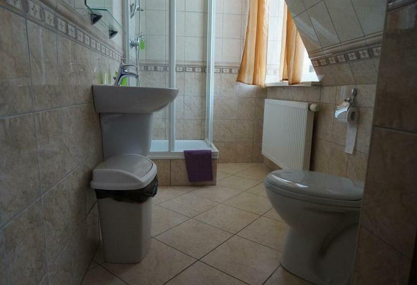 חדר סטנדרט, Miltex