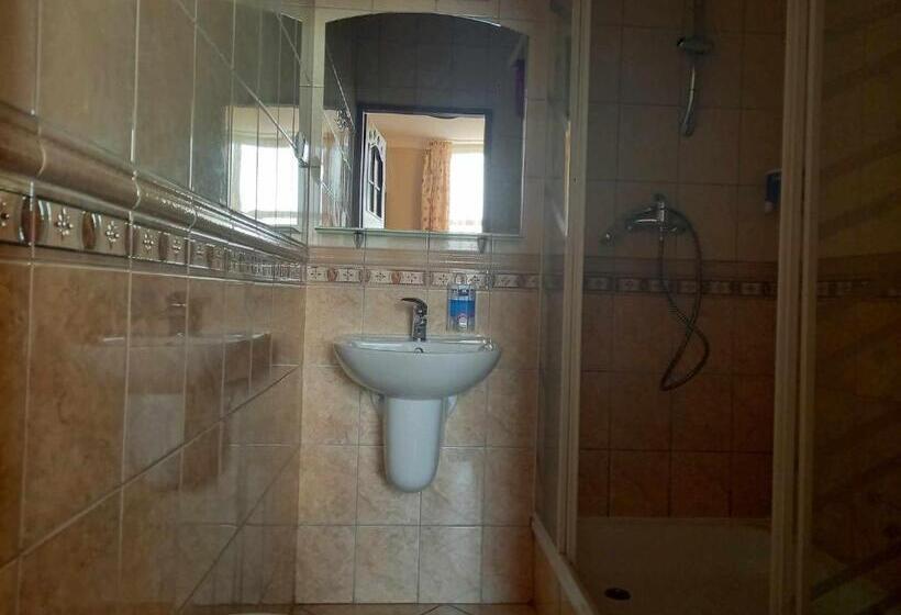 חדר סטנדרט, Miltex