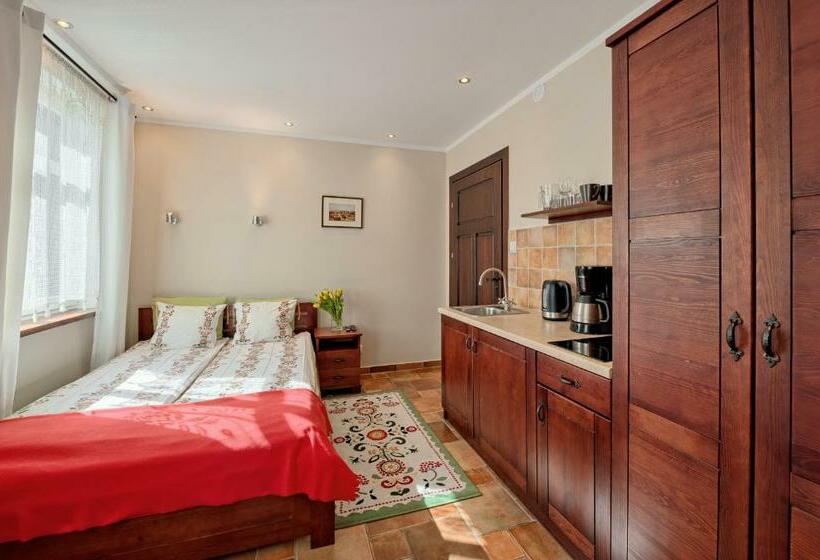 اتاق استاندارد, Chata Rybacka Saule