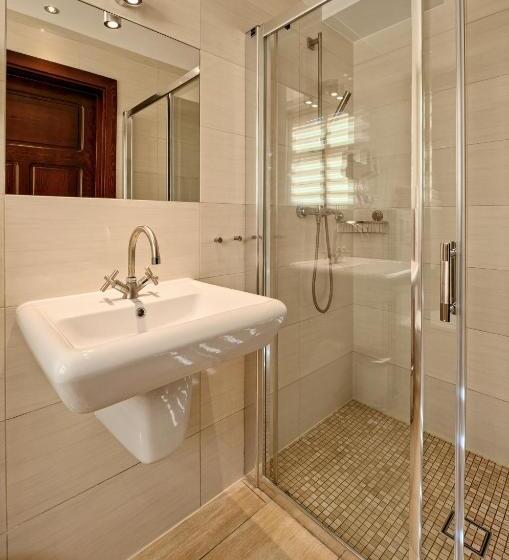 اتاق استاندارد سه نفره, Chata Rybacka Saule