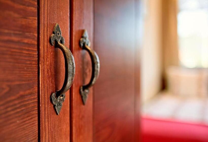 اتاق استاندارد سه نفره, Chata Rybacka Saule