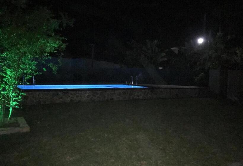 Номер Стандарт, Relax Inn Hikkaduwa