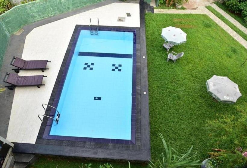 Апартаменты 1 Спальня, Relax Inn Hikkaduwa