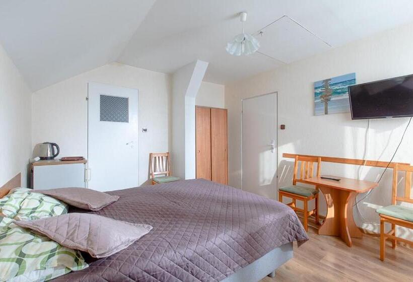 スタンダードトリプルルーム, Willa Bryza